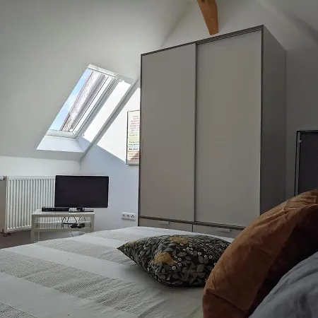 Spatzennest Und Rabennest *